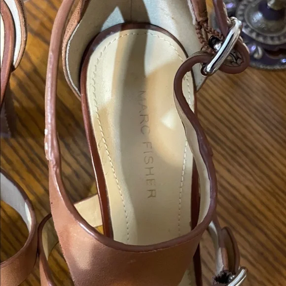 Marc Fisher brown Leather Women's Sandals size 8 - Picture 6 of 7